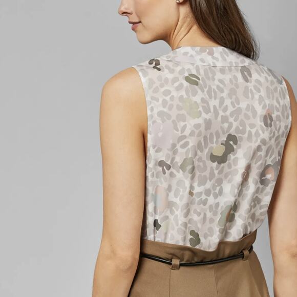 Ted Baker Alethe Eyelet Detail V Neck Sleeveless Tank - Picture 3 of 11